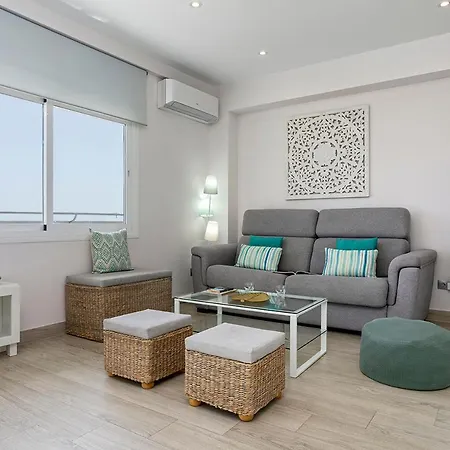 Sunshine - First Line & Terrace By Rent Me Appartement
